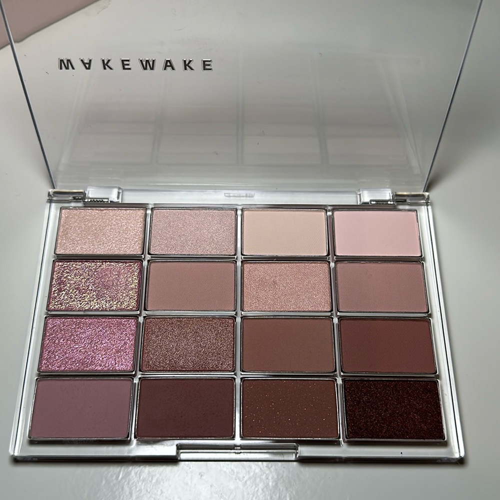 WakeMake Soft Blurring Eye Palette "02 Lively Blurring"